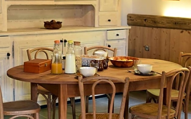 Bed and Breakfast Chantemerle 1741