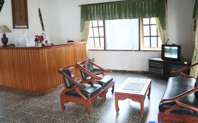 Tunjung Nyaho Guest House ( Tng )