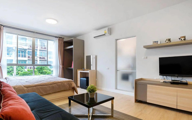 Baan Peang Ploen By Favstay