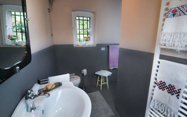 Casa Colli by Vacation in Lucca