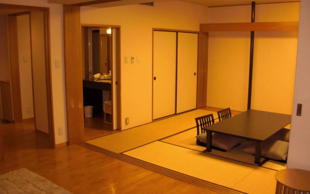 Royal Pines Hotel Urawa