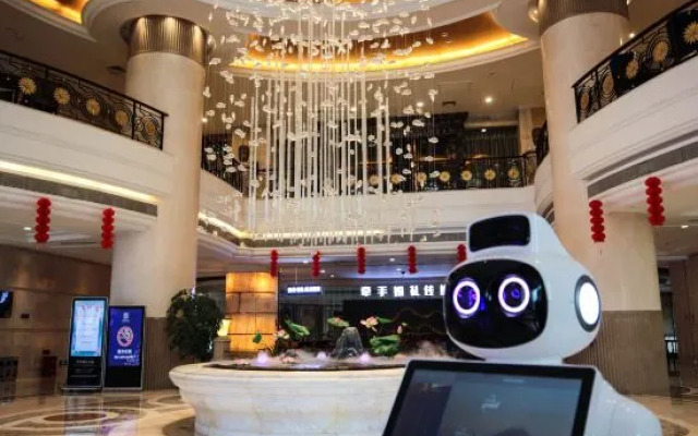 Anyang Huaqiang Nuohuating Hotel (Cultural and Sports Center Stadium)