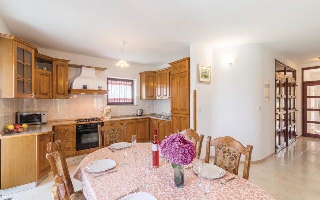 Nice Home in Pula With Wifi and 4 Bedrooms