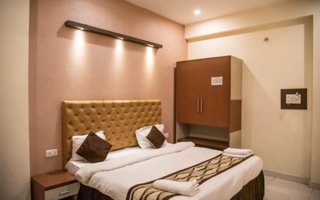 Hotel Maple Delite