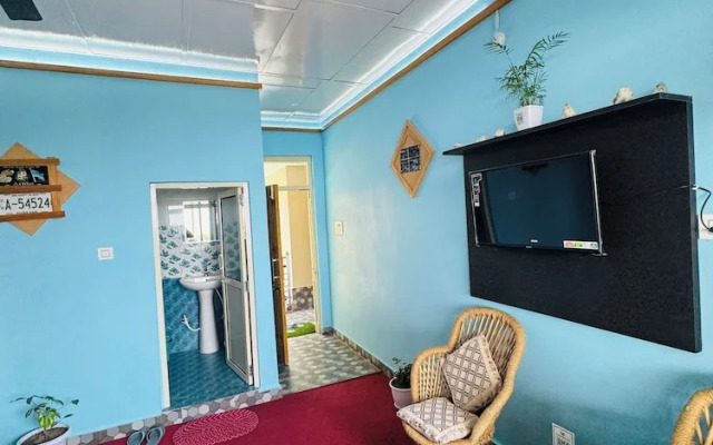 Paradise Inn by HBR