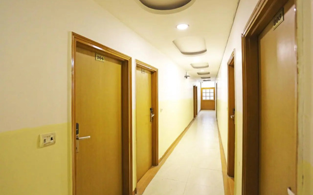 Hotel Milan by Foxi Group Near Delhi Airport