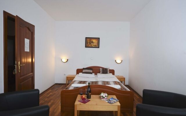 Hotel Rubinia