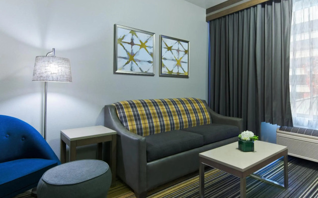 Oxford Suites Downtown Spokane