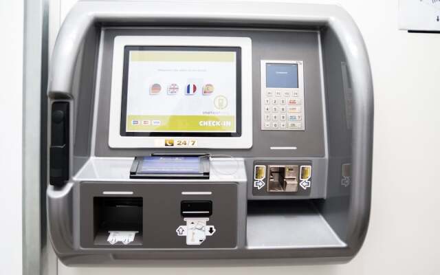 Smart Nano Living – Wien Hauptbahnhof - self check-in