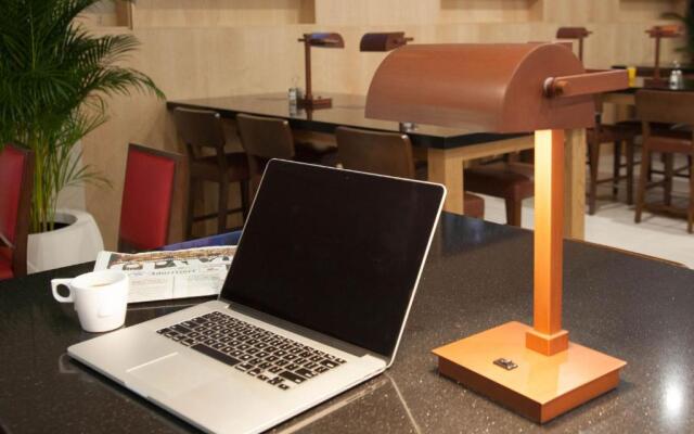 Holiday Inn Express Waikiki