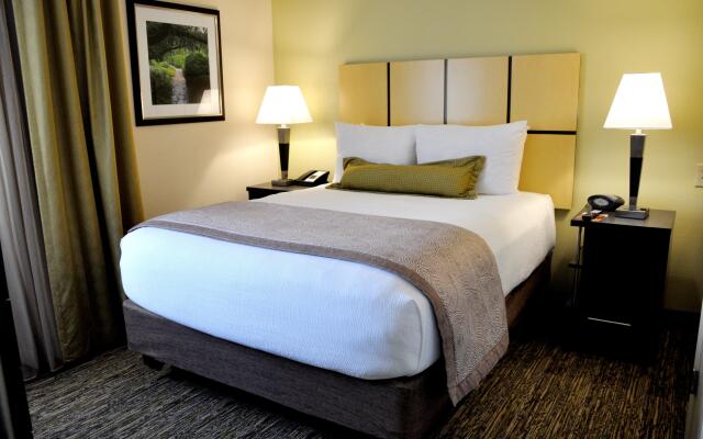 Candlewood Suites Washington Dulles Sterling by IHG