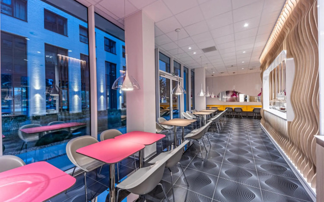 Prize by Radisson, Antwerp City