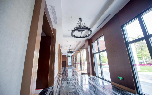 WOJO Hotel