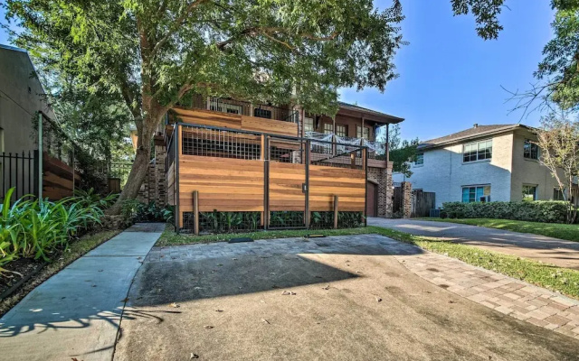 Near Nrg! Cozy + Private Houston Home w/ Garden