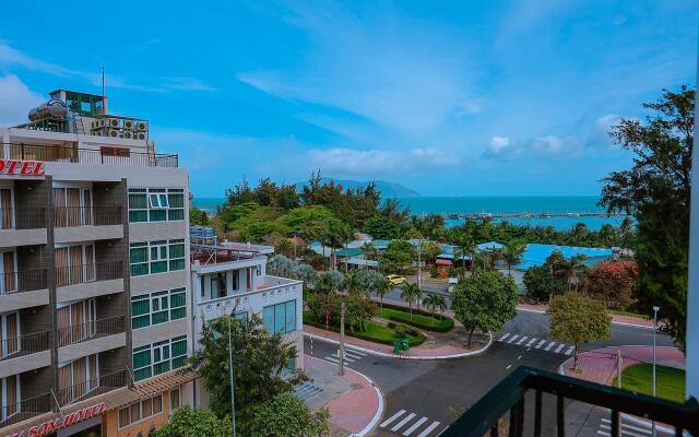 Horizon Con Dao Hotel
