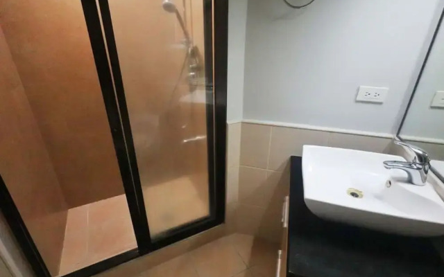 McKinley Park Residences