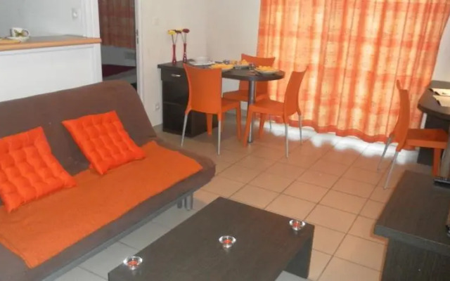 Park & Suites Confort Saint Priest en Jarez