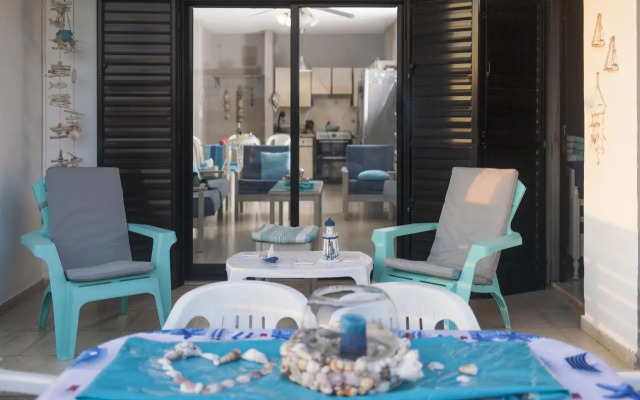 Annita Court Block B, Apt6