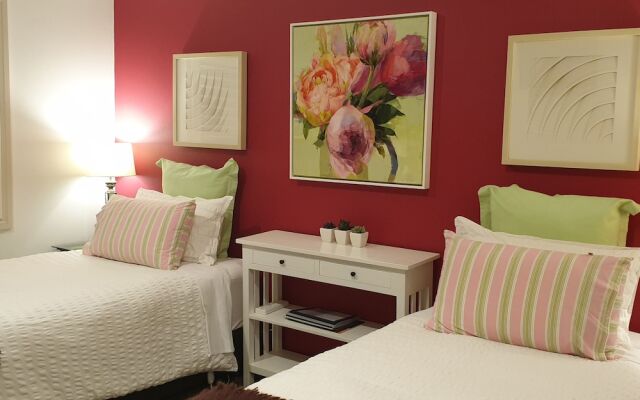ArtHouse Bed & Breakfast