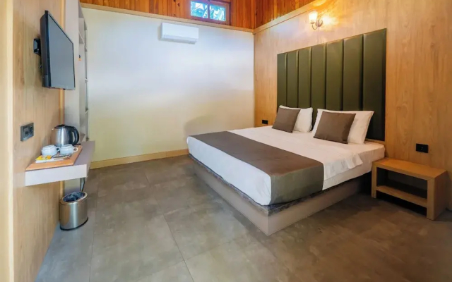 Perast Garden Hotel