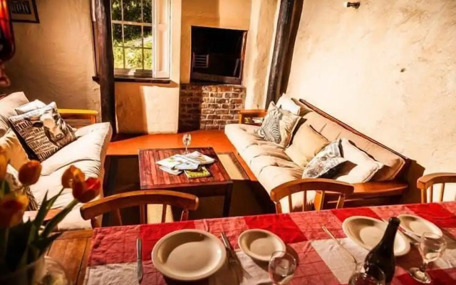 Dwarsberg Trout Hideaway