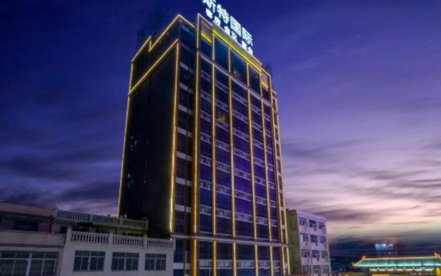 Yeste International Hotel (Ceramics Center)