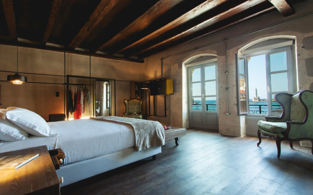 Domus Fresco, Member of Domus Elegance Collection