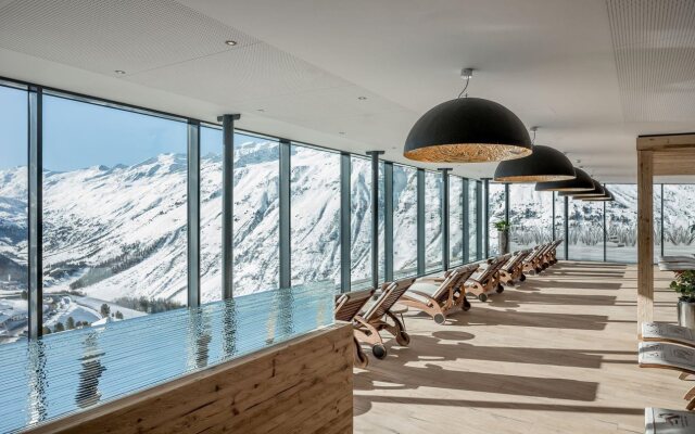 SKI | GOLF | WELLNESS Hotel Riml