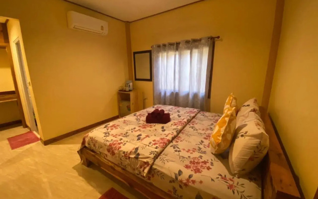 Baan Panseng Bungalow