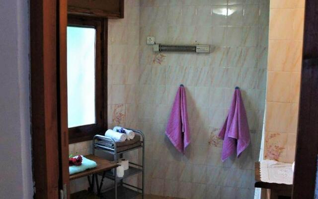 Authentic holiday home in Denia with bubble bath