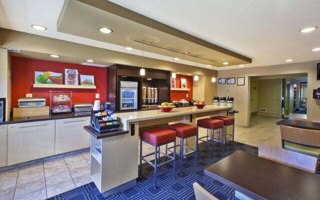 TownePlace Suites Gaithersburg by Marriott