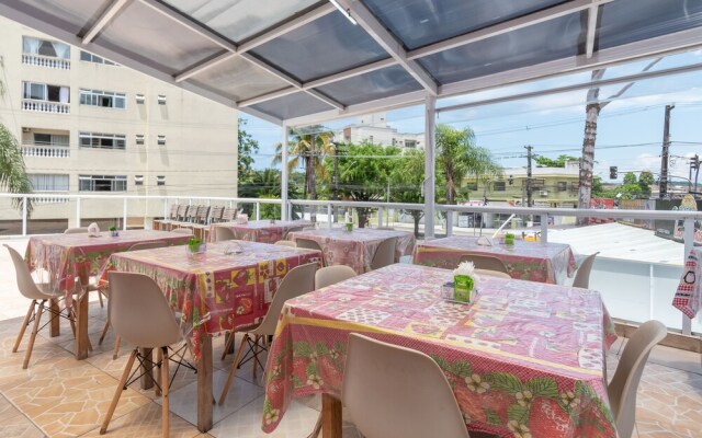 OYO Pousada Asturias, Guaruja