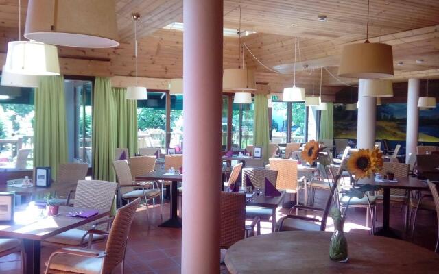 Hotel Das Gastein - including Alpentherme entrance all year and including "Gasteiner Bergbahnen" during summer season