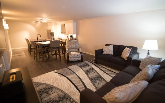 Clipperton Suite by Revelstoke Vacations