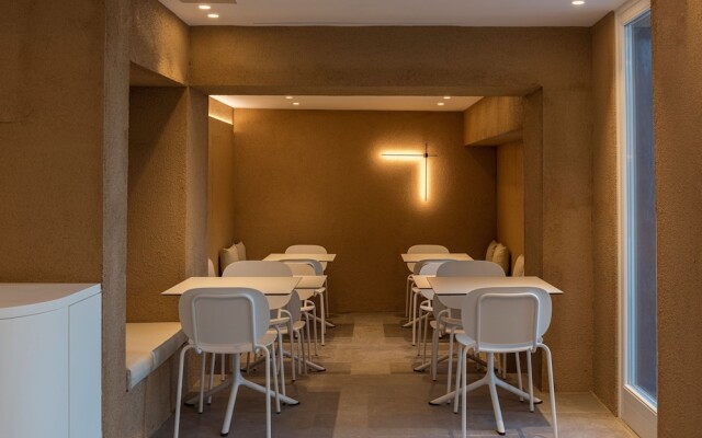 Neo Suites