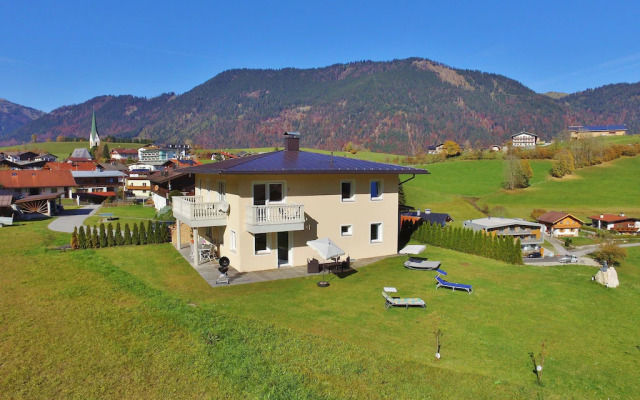 Spacious Villa With Garden in Hinterthiersee