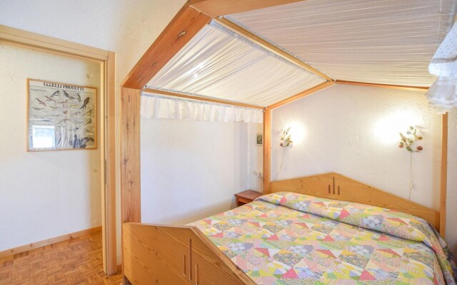 Awesome Home in Castello Tesino With 4 Bedrooms and Wifi