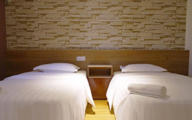 Fata Garden Hotel by Place2stay