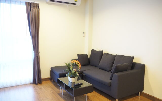 Suksomboon Hotel