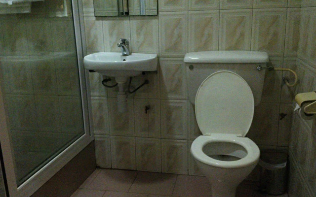 Takoradi Standard Hotel