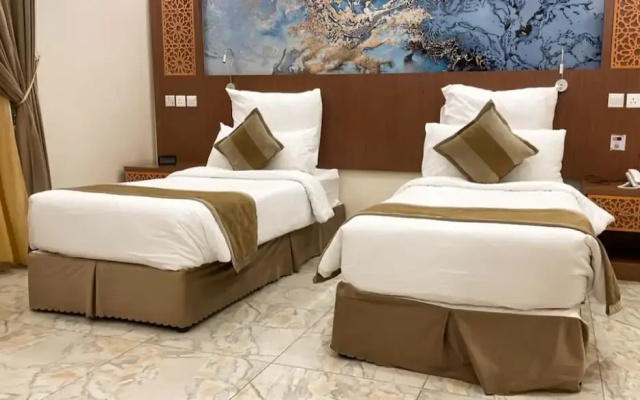 Taj Al Eiman Hotel