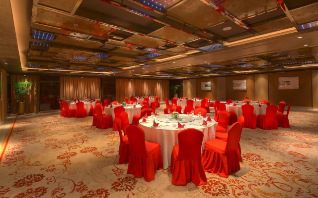 Sanding New Century Grand Hotel Yiwu