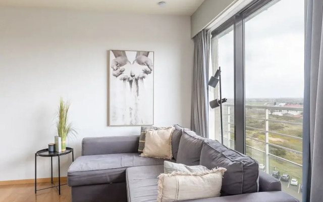 Apartment on the 8th Floor With Terrace