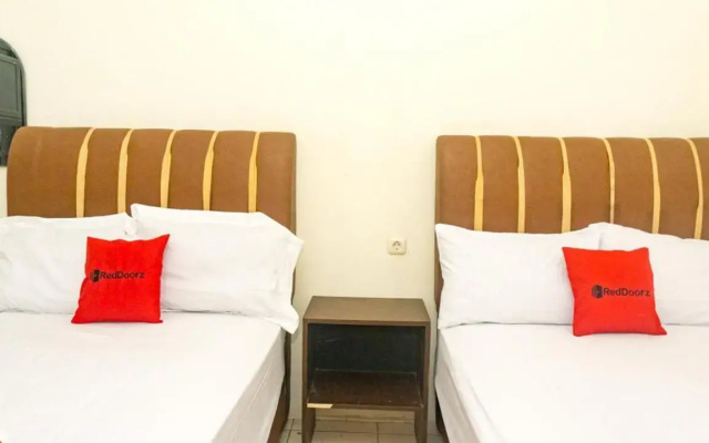Hotel Surya Java by RedDoorz