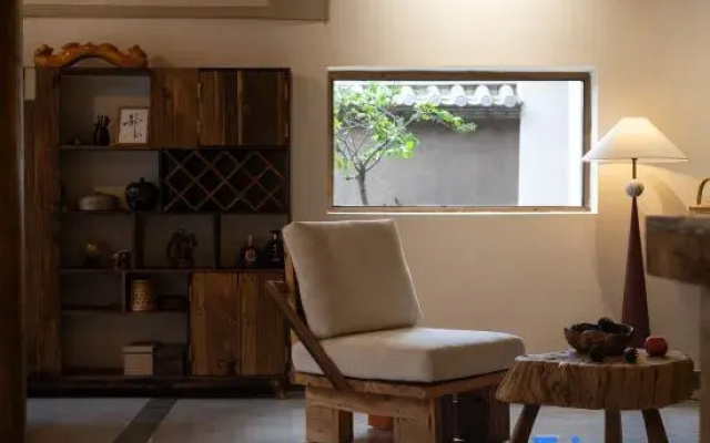 Wenhui Xiangshe · Shaxi Bai Private Holiday Courtyard