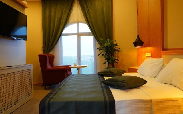 Kule Hotel Airport Istanbul