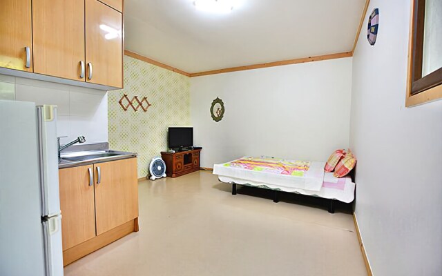 Gapyeong Yujeong Sanbang Pension