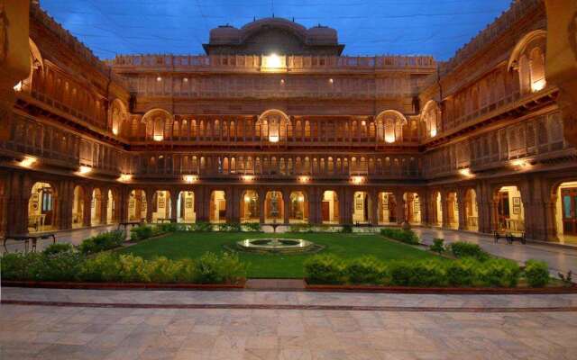 The Laxmi Niwas Palace