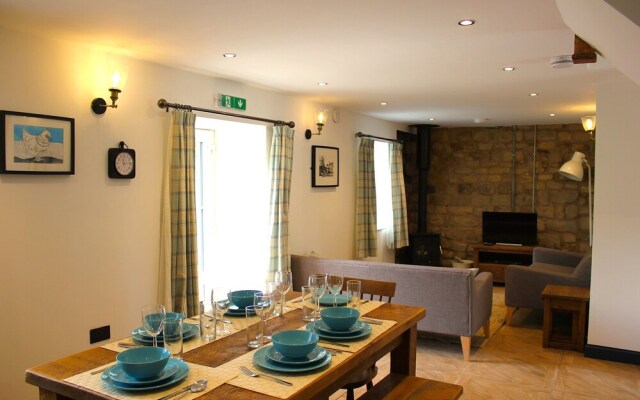 Stainsborough Hall