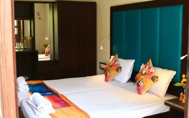 Riverside Regency Resort